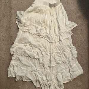 Elegant White Ruffled Skirt